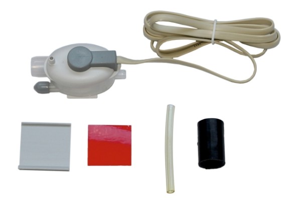 Wolf Kondensatpumpe m. Schwimmerschalter für TLHD 2018007