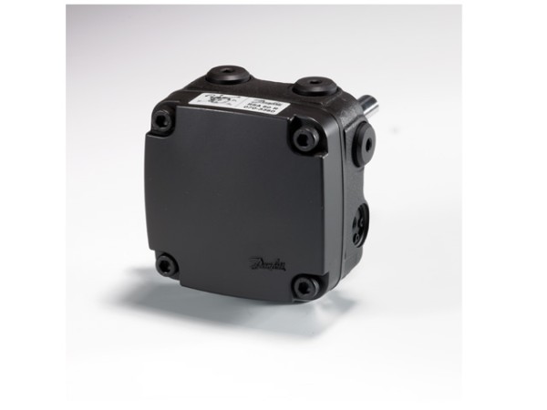 Danfoss Ölbrennerpumpe Typ RSA 95, lang Drehrichtung links, 225 l/h, 2-Strang 070L3482