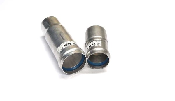 WINDHAGER SCHIEBEMUFFE / LÄNGENAUSGL. Ø Schiebemuffe Ø 60 auf 70mm u. Längenausg 001132